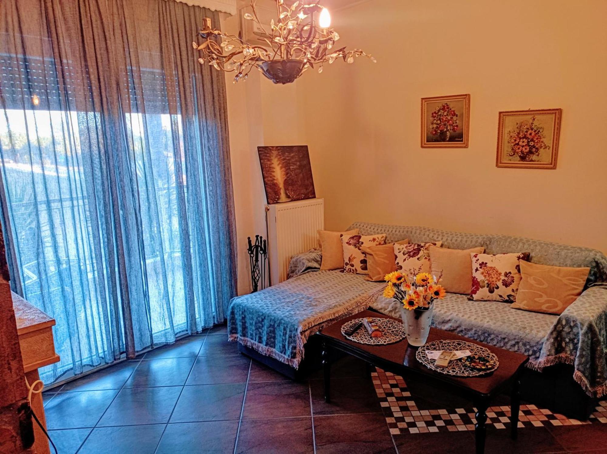 Blue Moon Accommodation Nea Michaniona Rum bild